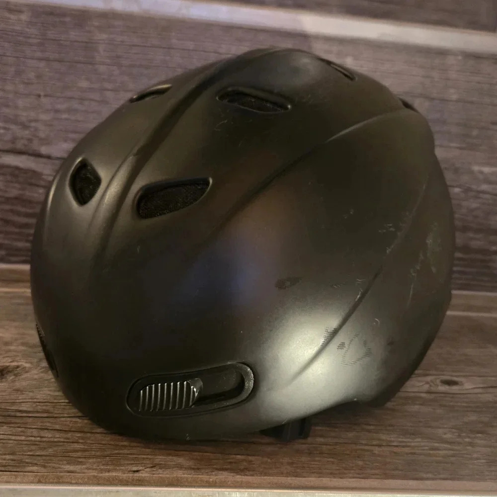 Snowboard helmet, boys size small